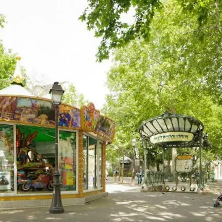 Super Studio Proche Montmartre !